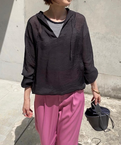 aquagarage（アクアガレージ）の「シアーパーカー（シャツ/ブラウス・レディース・カーキ/ブラック/オフホワイト・L/M）」の7枚目の写真