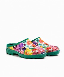 レスフォーオープンクロaッグサンダル　プリント