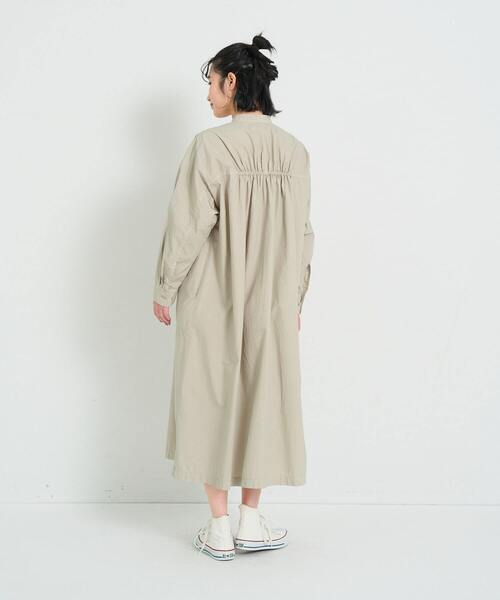conges payes ADIEU TRISTESSE(コンジェ ペイエ アデュートリステス)の「ステッチワークシャツワンピ(ワンピース・レディース・チャコールグレー/グリーン・38)」の12枚目の写真