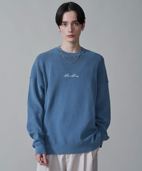 BROWNY（ブラウニー）の「BROWNY/アクセ付きワンポイントニットプルオーバー（ニット/セーター・メンズ・サックスブルー/オフホワイト・LARGE/MEDIUM）」の2枚目の写真