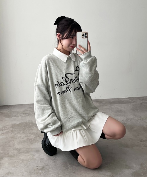 apres jour(アプレジュール)の「刺繍ロゴスウェット(スウェット・レディース・オートミール/ネイビー/ピンク・フリー/X-LARGE)」の4枚目の写真