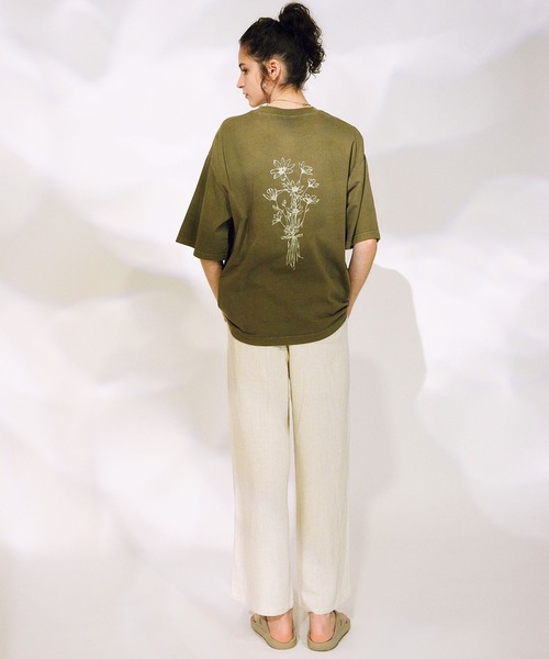 ムラサキスポーツ（ムラサキスポーツ）の「RIKKA FEMME/リッカファム ピグメント加工Tシャツ RF25SS10（Tシャツ/カットソー・レディース・ブラウン/カーキ/ネイビー・FREE）」の7枚目の写真