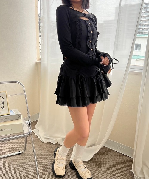 mumu(ムム)の「シャーリングフリルスカート(スカート・レディース・ホワイト/ブラック・FREE)」の18枚目の写真