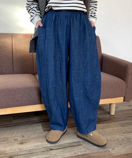 CRB(シーアールビー)の「カーブラインワイドパンツ(カーゴパンツ・レディース・ブラック/ブルー/グリーン/ベージュ/インディゴブルー/ダークグリーン/ダークベージュ・F)」の19枚目の写真