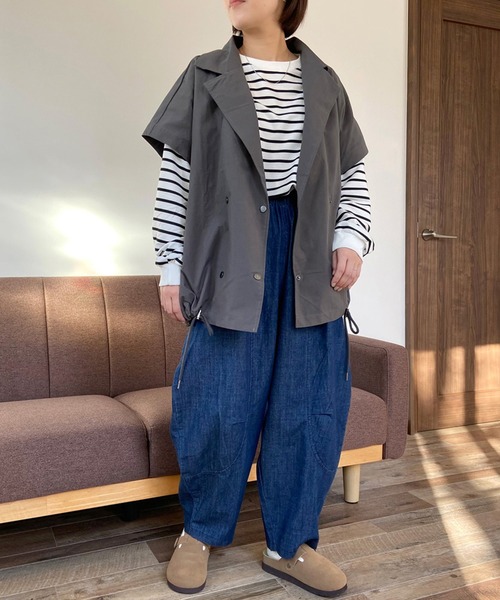 CRB(シーアールビー)の「カーブラインワイドパンツ(カーゴパンツ・レディース・ブラック/ブルー/グリーン/ベージュ/インディゴブルー/ダークグリーン/ダークベージュ・F)」の22枚目の写真