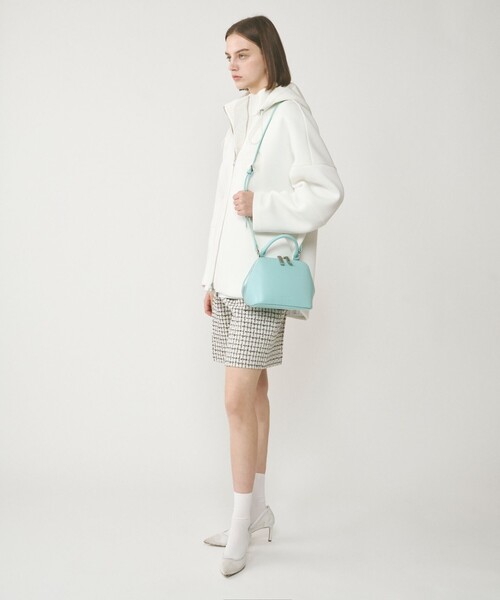 GRACE CONTINENTAL(グレースコンチネンタル)の「ADD CULUMN BOSTON BAG(ショルダーバッグ・レディース・ブラック/ブルー・FREE)」の4枚目の写真