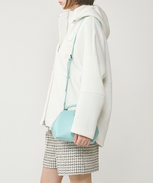 GRACE CONTINENTAL(グレースコンチネンタル)の「ADD CULUMN BOSTON BAG(ショルダーバッグ・レディース・ブラック/ブルー・FREE)」の5枚目の写真