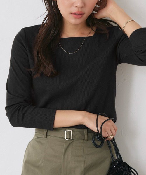 Pierrot(ピエロ)の「ネックが選べるテレコリブカットソー(Tシャツ/カットソー・レディース・ライトグレー/ブラック系その他/ブラウン/レッド/ベージュ系その他/レッド系その他/ライトグレー系/ネイビー系1/ベージュ系その他2/ホワイト系その他3/ライトグレー系2/ブラウン系その他3/レッド系その他3/ブラック系その他4/ベージュ系その他4/ブルー系3/ブラック/ライトベージュ/ホワイト×ブラック/ブラウン系/グレー系その他/その他/ブルー系その他2/ブラック系その他2/ブルー系その他4/ネイビー系3/ブラウン系その他4/レッド系その他4/ブルー系その他5/チャコールグレー/グレイッシュブルー/ネイビー系/ネイビー/ブルー系その他/ブルー系/グレー系その他2/その他1/ホワイト系その他2/ライトグレー系1/ブラウン系その他2/ネイビー系2/ベージュ系その他3/ブルー系2/ブラック系その他3/ライトグレー系3/ブルー系1/グレー系その他3/その他2/グレー系その他4/その他3/その他30/その他32/その他29/その他31/その他33/グレー系2/グレー系3/グレー系/グレー系1/ピンク系/ピンク系1/ピンク系2/ピンク系3/オフホワイト/ピンク系4/ホワイト系その他/ホワイト系その他4/グレー系4/レッド系その他5/レッド系その他6/レッド系その他7/グレー系その他6/ヘザーチャコール/チャコール/グレー系その他5/グレー系その他7/チェリーレッド/クリアレッド・M/L/LL/3L)」の8枚目の写真