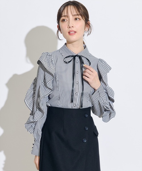 SWINGLE(スウィングル)の「ショルダーフリルナローリボンシャツブラウス(シャツ/ブラウス・レディース・ブラック/ブラック系その他5/オフホワイト/ラベンダー・FREE)」の17枚目の写真