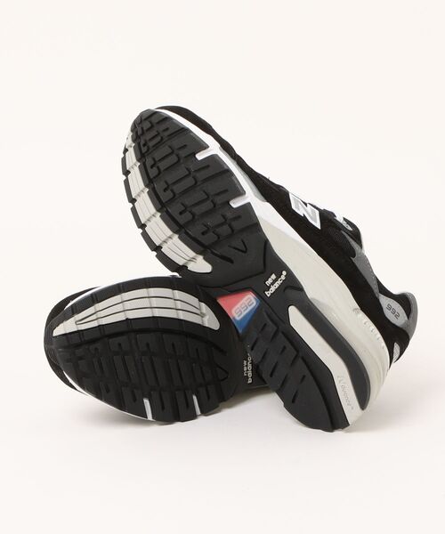 NEW BALANCE(ニューバランス)の「【New Balance】U992(スニーカー・レディース・ブラック・23cm/23.5cm/24cm/24.5cm/25cm)」の3枚目の写真
