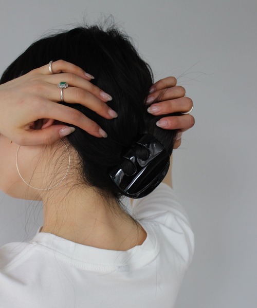 SANSeLF（サンセルフ）の「【SANSeLF】ニュアンスシャーククリップ sana25s017（バレッタ/ヘアクリップ・レディース・レッド/グリーン/ブラウン/ブラック/ブルー・FREE）」の18枚目の写真