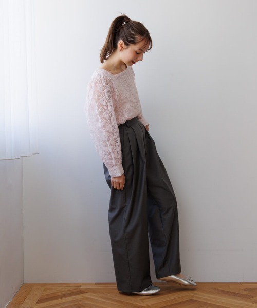 flower(フラワー)の「リラックスタックパンツ(その他パンツ・レディース・ベージュ/グレー・FREE)」の4枚目の写真