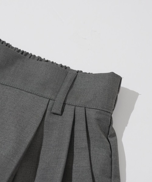 flower(フラワー)の「リラックスタックパンツ(その他パンツ・レディース・ベージュ/グレー・FREE)」の15枚目の写真