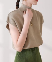 Forcement（フォースメント）の「一枚で春服がオシャレに着こなせる！フレンチスリーブハイネックニットトップス（ニット/セーター）」