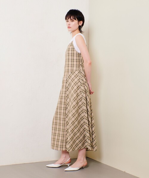 allureville（アルアバイル）の「チェックバックコンシャスキャミワンピース（ワンピース・レディース・ベージュ・2）」の13枚目の写真