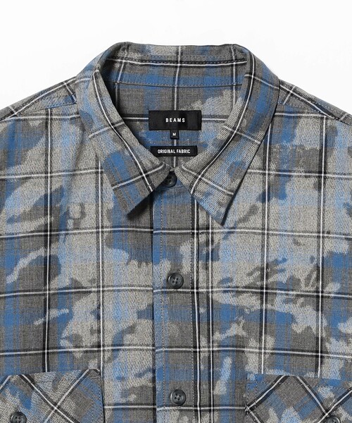 BEAMS(ビームス)の「フェード ワーク チェックシャツ(シャツ/ブラウス・メンズ・ネイビー/ブルー・L/M/S/XL)」の3枚目の写真
