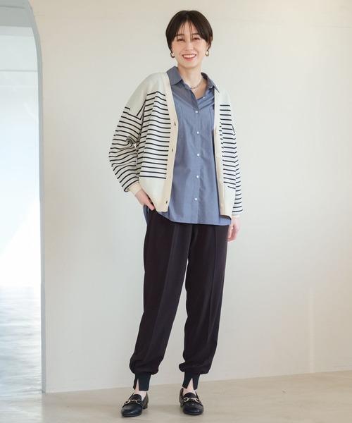 Elura（エルーラ）の「アイロンいらずドルマンシャツ/321615（シャツ/ブラウス・レディース・ネイビー/ベージュ/ブルー・MEDIUM/LARGE）」の14枚目の写真