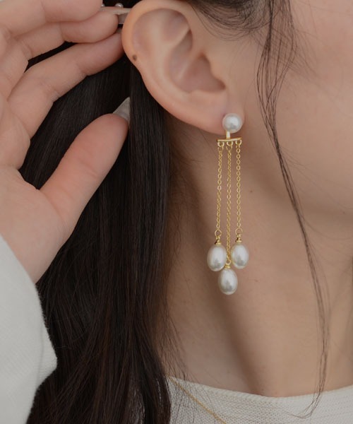 TONE SELECT GOODS(トーンセレクトグッズ)の「【resonance】パール×ゴールド ニュアンスデザイン ピアス(ピアス(両耳用)・レディース・ゴールド系5/ゴールド系4/ゴールド系3/ゴールド系2/ゴールド系1・FREE)」の8枚目の写真