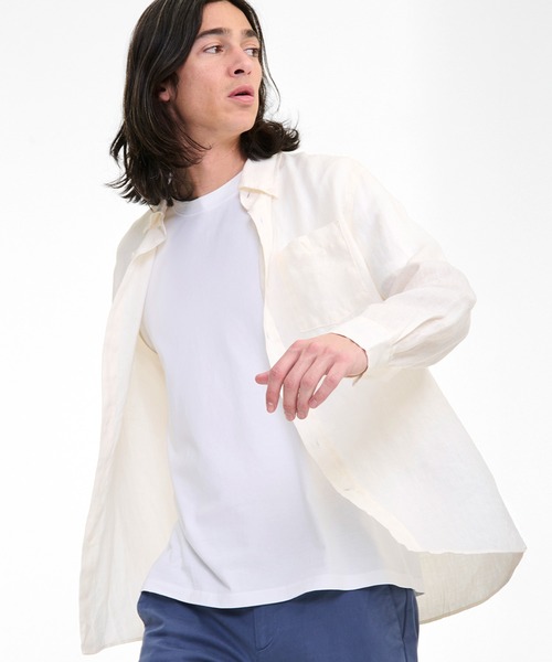 AIGLE(エーグル)の「ロングスリーブ リネンシャツ(シャツ/ブラウス・メンズ・ブルー/ホワイト/イエロー・L/M)」の2枚目の写真