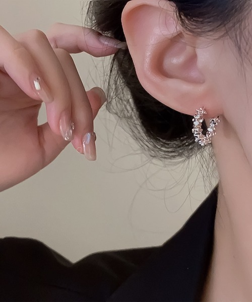 blackdia ocean(ブラックダイヤオーシャン)の「blackdia ocean コンセクティブフープピアス/イヤリング(ピアス(両耳用)・レディース・シルバー/ゴールド系その他/ゴールド/シルバー系その他・FREE)」の5枚目の写真