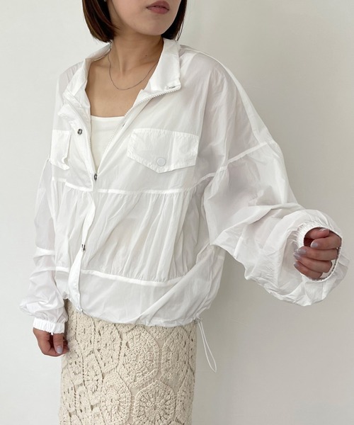 CRB（シーアールビー）の「スタンド切替シアーブルゾン（ブルゾン・レディース・オフホワイト/ラベンダー/ライトグリーン/ピンク・F）」の2枚目の写真