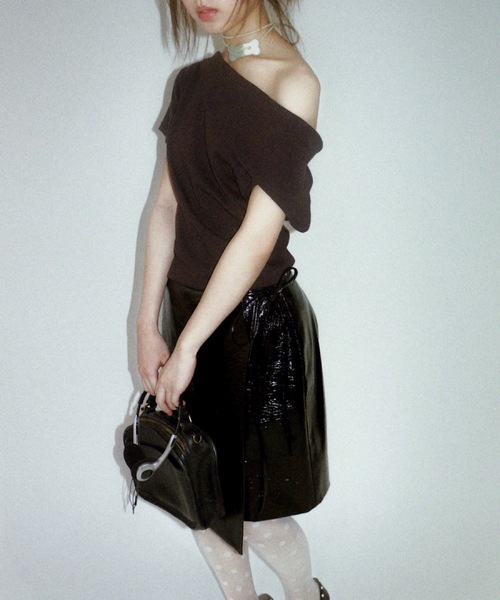 tシャツ TURNED SHOULDER ASYM TEE / アシンメトリーティーシャツ レディース igi tシャツ TURNED SHOULDER ASYM TEE / アシンメトリーティー