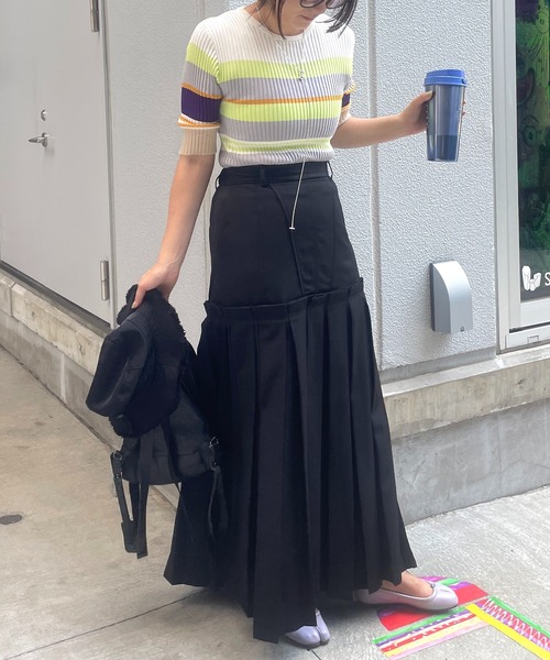 AULA AILA(アウラアイラ)の「ボックスプリーツスカート(スカート・レディース・ブラック/グレー/ブラウン・0/1)」の5枚目の写真