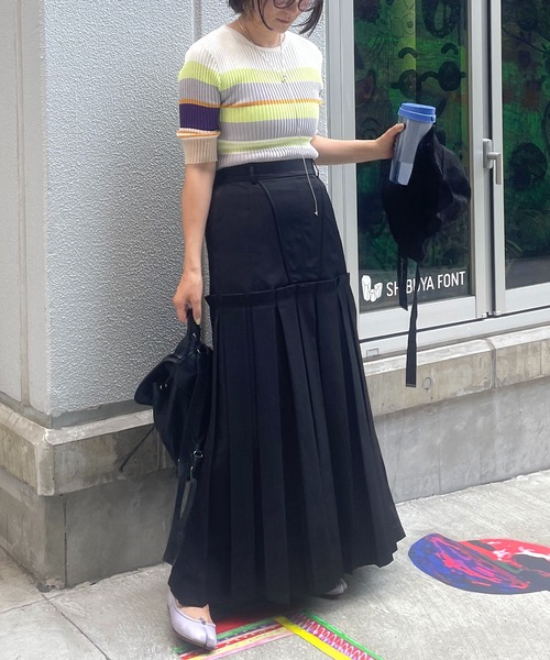 AULA AILA(アウラアイラ)の「ボックスプリーツスカート(スカート・レディース・ブラック/グレー/ブラウン・0/1)」の8枚目の写真