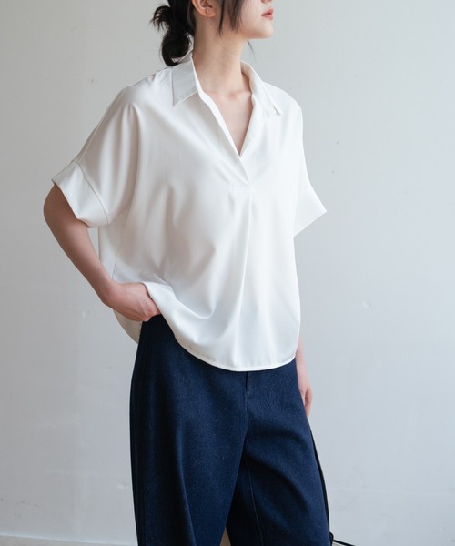 maison de LATIR(メゾンドラティール)の「夏服にピッタリ!Vネックスキッパーフレンチスリーブシャツ(シャツ/ブラウス・レディース・ホワイト・L/M/XL)」の7枚目の写真