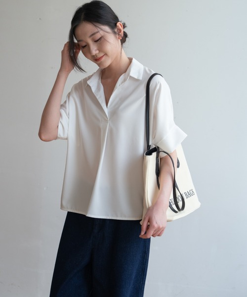 maison de LATIR(メゾンドラティール)の「夏服にピッタリ!Vネックスキッパーフレンチスリーブシャツ(シャツ/ブラウス・レディース・ホワイト・L/M/XL)」の11枚目の写真