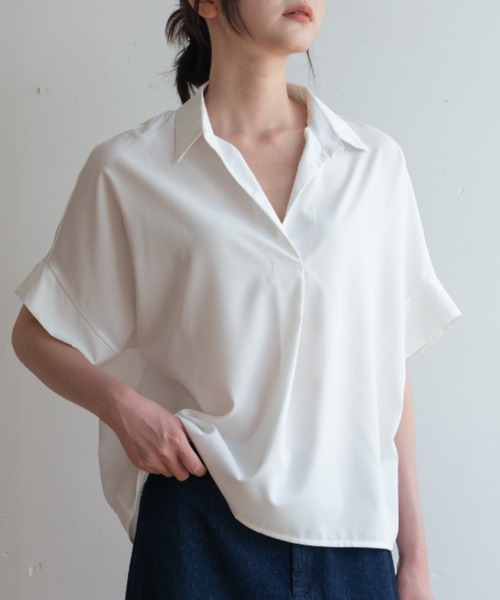 maison de LATIR(メゾンドラティール)の「夏服にピッタリ!Vネックスキッパーフレンチスリーブシャツ(シャツ/ブラウス・レディース・ホワイト・L/M/XL)」の20枚目の写真