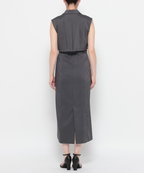 Andemiu（アンデミュウ）の「トレンチ風ノースリーブワンピース494085（ワンピース・レディース・チャコールグレー/ライトベージュ/グリーン/モカ・FREE）」の17枚目の写真