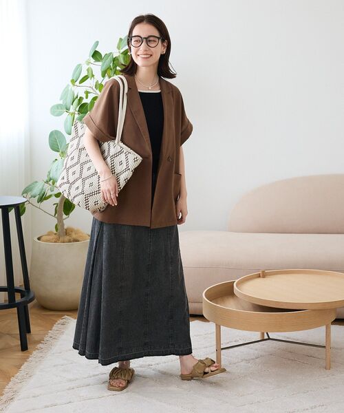 Green　Parks（グリーンパークス）の「・ELENCARE DUE バイカラーニットタンク（タンクトップ・レディース・カーキ/ブラック/オフホワイト/ダークベージュ・FREE）」の17枚目の写真