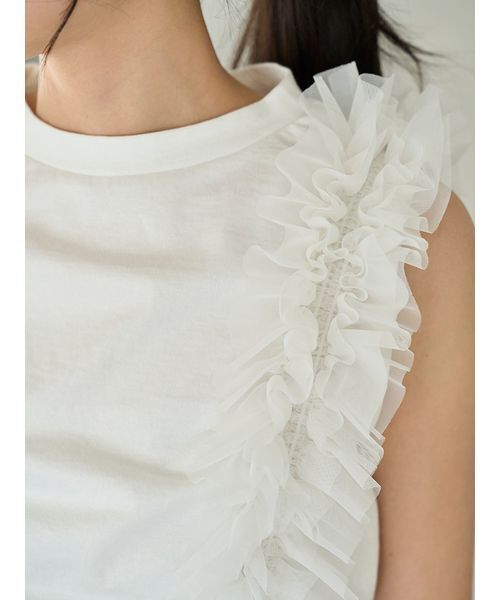 SNIDEL(スナイデル)の「Sustainableノースリカットソー(Tシャツ/カットソー・レディース・ピンクベージュ/ネイビー/ホワイト・F)」の7枚目の写真