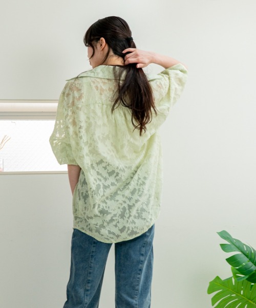 a lot of love（ア ロット オブ ラブ）の「フロッキーパターン シアーシャツ（シャツ/ブラウス・レディース・オフホワイト/グレー/グリーン・FREE）」の16枚目の写真