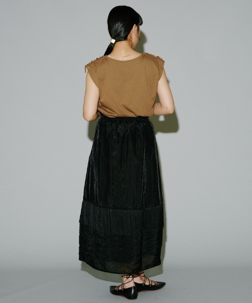 terrace(テラス)の「フリンジオーガンジースカート(スカート・レディース・レッド/ブラック/グレイッシュベージュ・MEDIUM)」の20枚目の写真