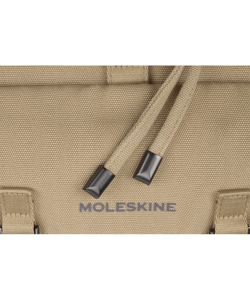 MOLESKINE（モレスキン）の「レジェンダリー トラベル バックパック ハバナブラウン ミディアム（バックパック/リュック・メンズ・ブラウン系その他2・ONE SIZE）」の14枚目の写真