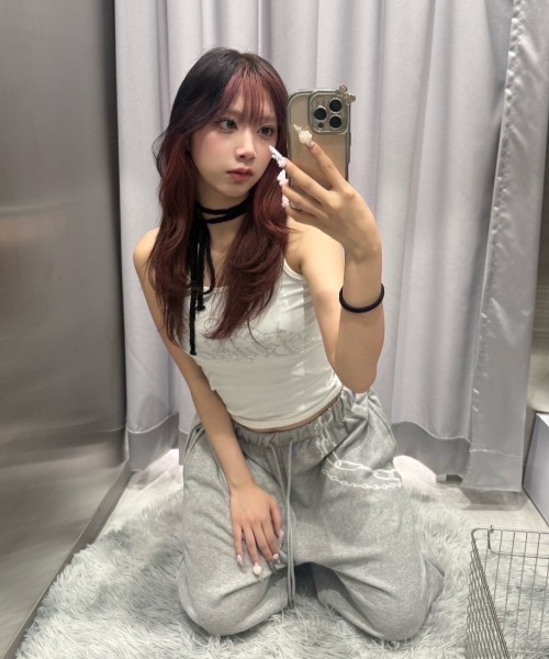 XU（エックスユー）の「【Never mind the XU】rhinestone sleeveless / 【ネバーマインド ザ エックスユー】ラインストーンタンクトップ（タンクトップ・レディース・ブラック/ライトグレー/ホワイト・ONE SIZE）」の12枚目の写真