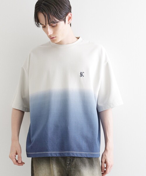 tk.TAKEO KIKUCHI(ティーケータケオキクチ)の「グラデーションダイ5分袖カットソー(Tシャツ/カットソー・メンズ・チャコールグレー/ライトグレー/ネイビー・02/03)」の5枚目の写真