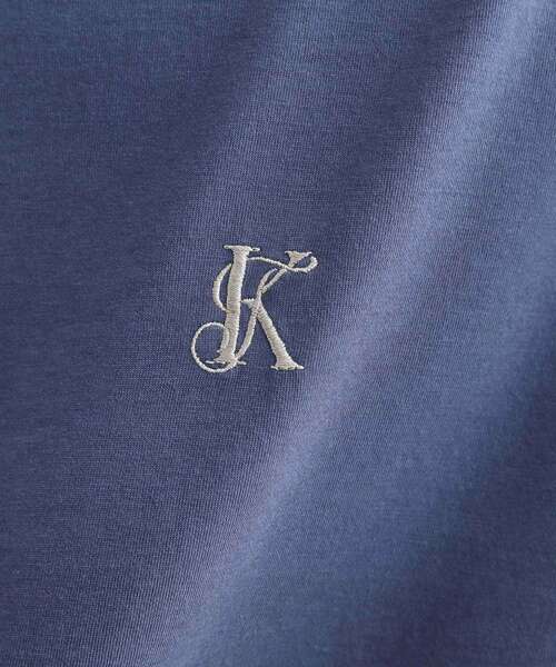 tk.TAKEO KIKUCHI(ティーケータケオキクチ)の「グラデーションダイ5分袖カットソー(Tシャツ/カットソー・メンズ・チャコールグレー/ライトグレー/ネイビー・02/03)」の16枚目の写真