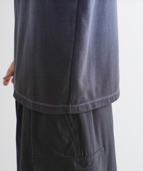 tk.TAKEO KIKUCHI(ティーケータケオキクチ)の「グラデーションダイ5分袖カットソー(Tシャツ/カットソー・メンズ・チャコールグレー/ライトグレー/ネイビー・02/03)」の22枚目の写真