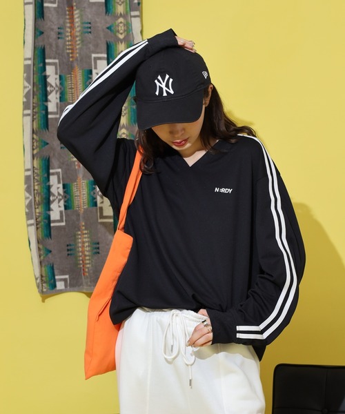 NERDY(ノルディ)の「NYメッシュウォームアップ(Tシャツ/カットソー・メンズ・グレー/ホワイト/ブラック・M/S/L)」の2枚目の写真