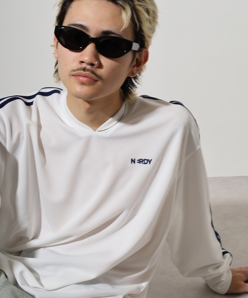 NERDY(ノルディ)の「NYメッシュウォームアップ(Tシャツ/カットソー・メンズ・グレー/ホワイト/ブラック・M/S/L)」の22枚目の写真