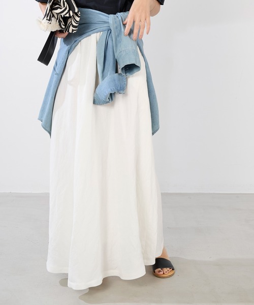 MICA&DEAL（マイカ＆ディール）の「ウエストゴムギャザーボリュームスカート（スカート・レディース・ブラック/オフホワイト/ブルー・FREE）」の6枚目の写真