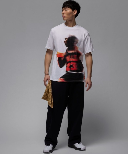 JORDAN BRAND(ジョーダンブランド)の「JORDAN BRAND M J DF SPRT GFX SS CREW / ジョーダン ブランド ジョーダン DF SPRT GFX S/S Tシャツ / NIKE【SP】(Tシャツ/カットソー・メンズ・ホワイト・XL/L/M/S/XXL)」の2枚目の写真