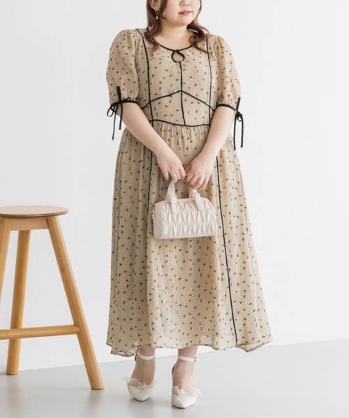 CLETTE(クレット)の「配色パイピングシアー花柄ワンピース(ワンピース・レディース・ベージュ/オフホワイト・LL/3L/4L)」の10枚目の写真