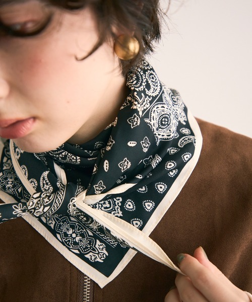 VAKT ペイズリー柄スカーフ VAKT ペイズリー柄スカーフ PAISLEY – VAKT.