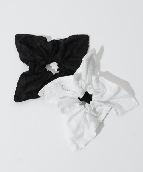 flower（フラワー）の「プレーンガレットシュシュ（シュシュ・レディース・ブラック/ホワイト・FREE）」の9枚目の写真