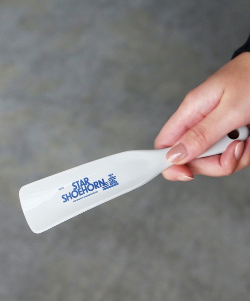 HIGHTIDE(ハイタイド)の「ANAheim アナハイム Star Shoehorn スターシューホーン 靴べら(シューズ小物/雑貨・レディース・ネイビー/ホワイト/レッド/グリーン/ブラック/グレー・FREE)」の2枚目の写真