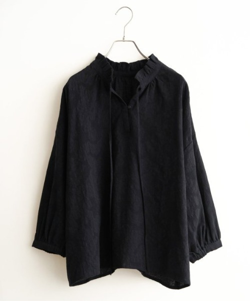 LBC(エルビーシー)の「ジャカード襟フリル2WAYブラウス(シャツ/ブラウス・レディース・ホワイト/ブラック/ネイビー/ミント・M)」の11枚目の写真